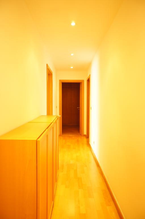 Modern Apartment Near The Bridge Lisbona Esterno foto
