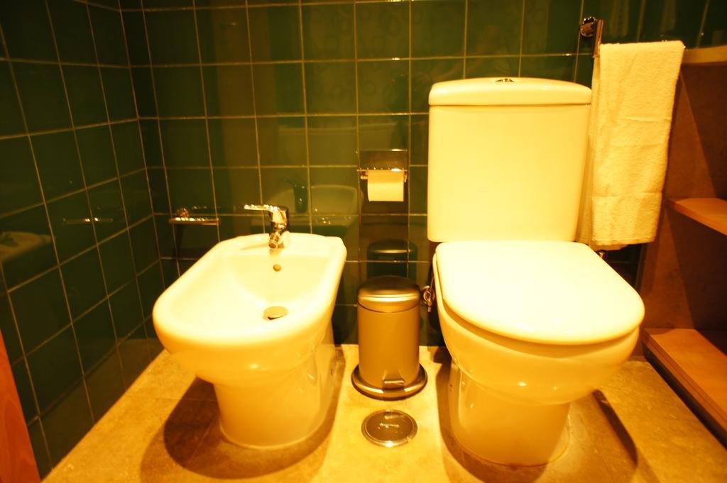 Modern Apartment Near The Bridge Lisbona Esterno foto