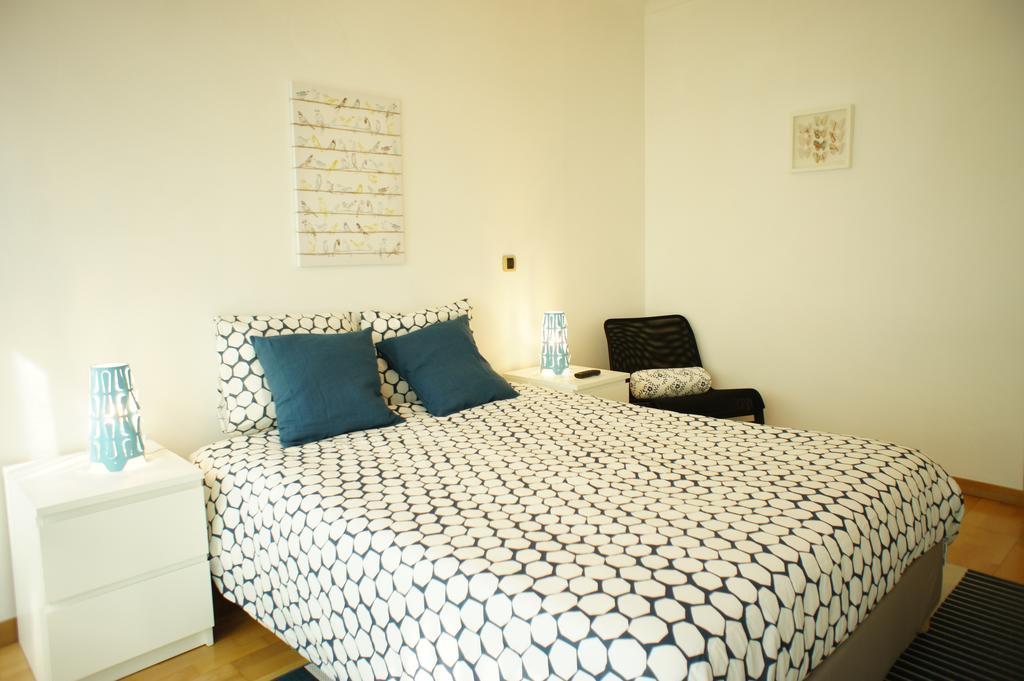 Modern Apartment Near The Bridge Lisbona Esterno foto