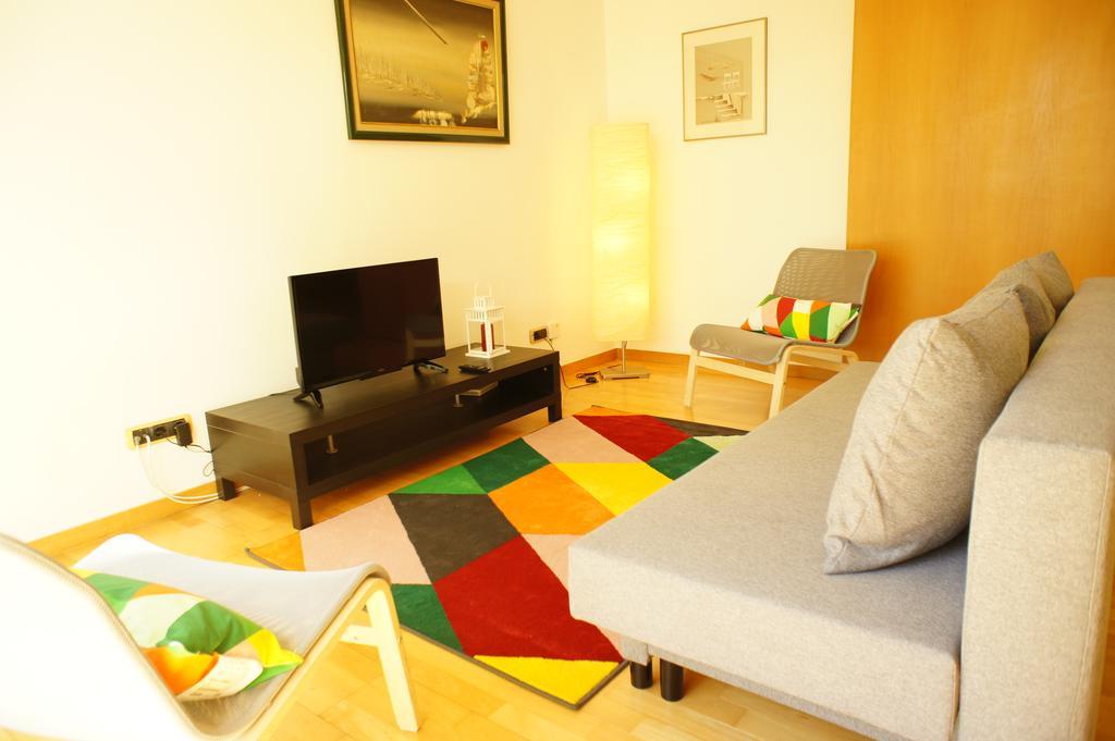 Modern Apartment Near The Bridge Lisbona Esterno foto